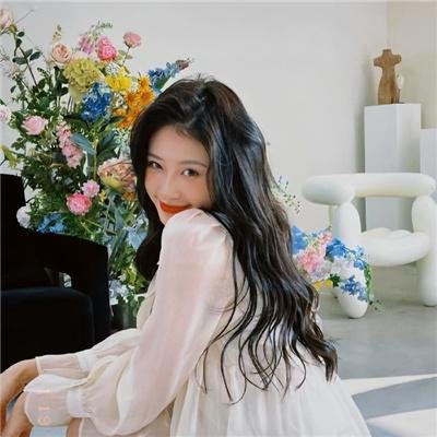 凝视蕾妮玛莉佛森海报